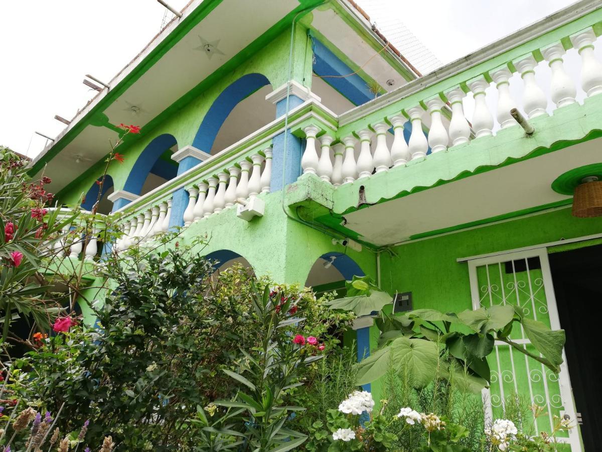 Iguana Hostel San Cristóbal de Las Casas Exterior foto